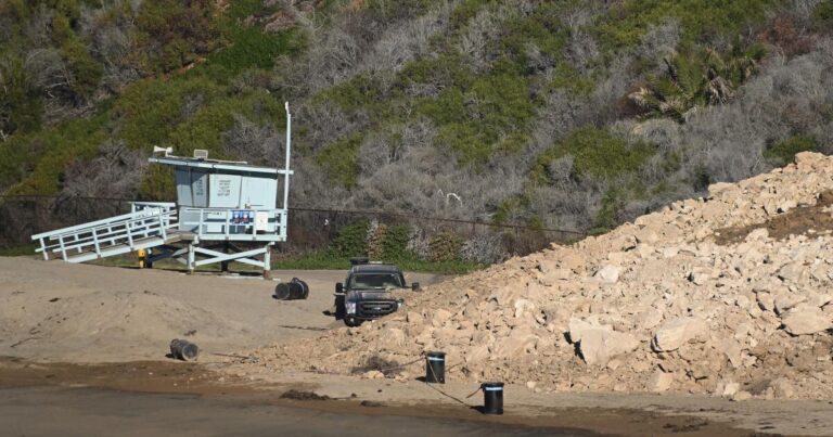 Human skull and bones wash ashore in Palos Verdes Estates